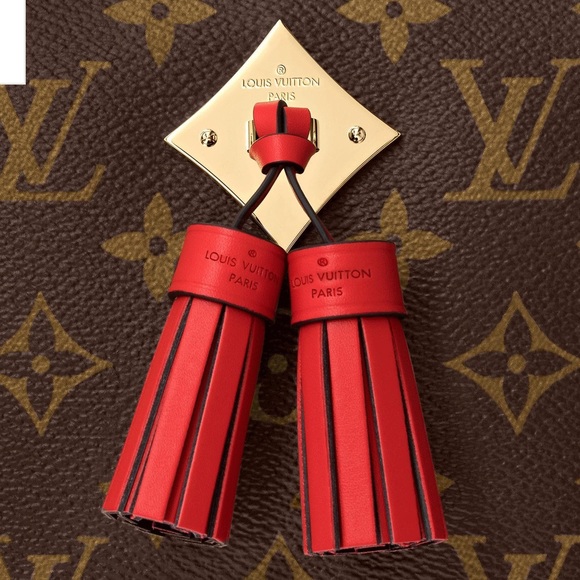 Louis Vuitton Saintonge - Picture 4 of 6